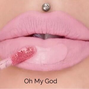 Oh My God, NIB JEFFREE Star Velour Liquid Lipstick